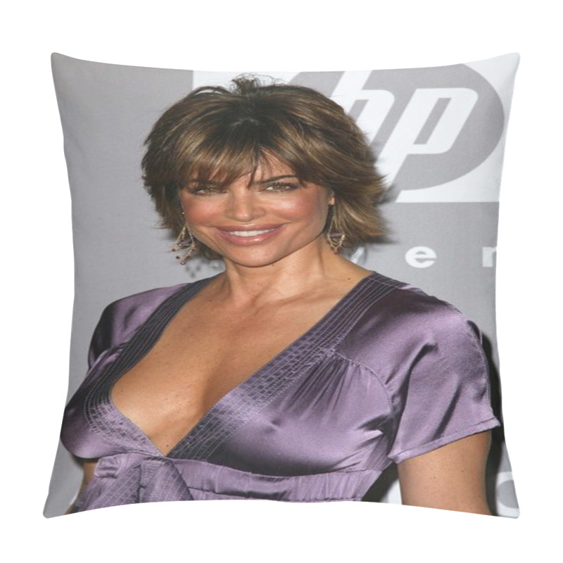 Personality  Lisa Rinna Pillow Covers