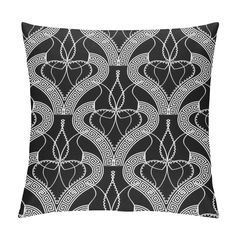 Personality  Elegant Black And White Greek Vector Seamless Pattern. Ornamental Vintage Damask Background. Repeat Abstract Backdrop. Line Art Tracery Hand Drawn Elegance Design. Ancient Greek Key Meanders Ornament. Pillow Covers