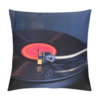 Personality  Vintage Stereo Turntable Plays Red Vinyl Record Album, Tonearm W Pillow Covers