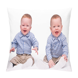 Personality  Twins Boys Sit Isolated Pillow Covers