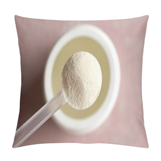 Personality  Collagen Powder In A Plastic Measuring Scoop Above A Plastic Jar, Top View Pillow Covers