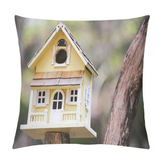 Personality  Guest House Pillow Covers