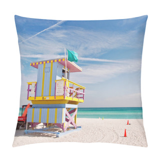 Personality  Miami Beach Florida, Lifeguard House Pillow Covers