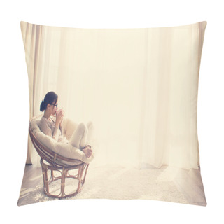 Personality  Woman Relaxing In Chair Pillow Covers