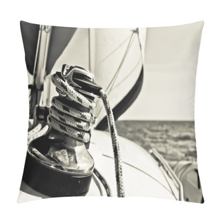 Personality  Black And White Line And Winch Pillow Covers