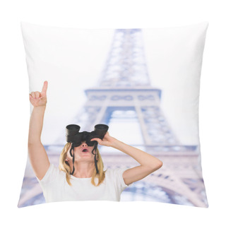 Personality  Woman Looking Through Binoculars And Pointing Up Pillow Covers