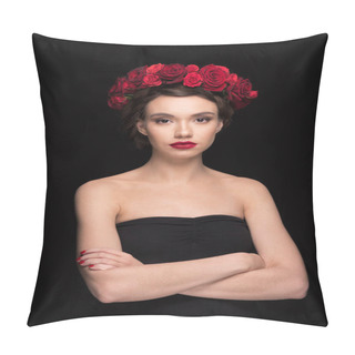 Personality  Woman With Roses Wreath On Head Pillow Covers