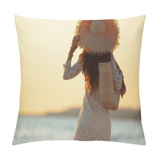 Personality  Stylish Woman On Beach At Sunset Walking Pillow Covers