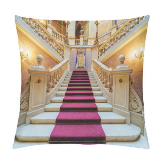 Personality  Interior Of Classic Building Pillow Covers