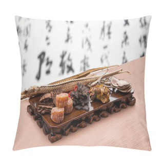 Personality  Chinese Traditional Medicine Health Benefit Pillow Covers