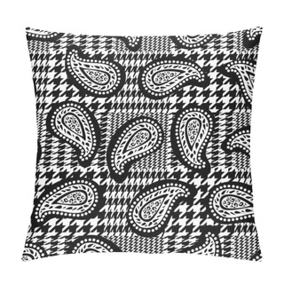 Personality  Checkered Pattern With Floral Motifs.  Pillow Covers