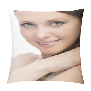 Personality  Portrait Of A Beautiful Young Woman On A White Background Pillow Covers