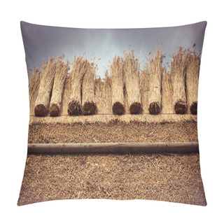 Personality  Thatched Roof With Straw And Bundle Reed Pillow Covers