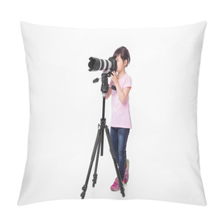 Personality  Little Girl With Photo Camera Pillow Covers