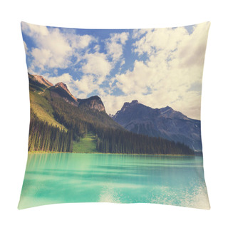 Personality  Serenity Emerald Lake Pillow Covers