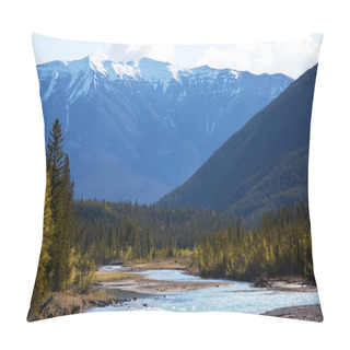 Personality  Canadian Mountains Pillow Covers