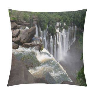 Personality  Kalandula Falls In Angola Pillow Covers