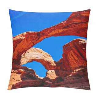 Personality  Double Arch In Arches National Park, Utah, USA Pillow Covers