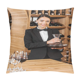 Personality  Smiling Female Wine Steward Holding Decanter At Wine Store Pillow Covers