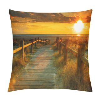 Personality  Sunset Beach-This Photo Made By Hdr Technic Pillow Covers