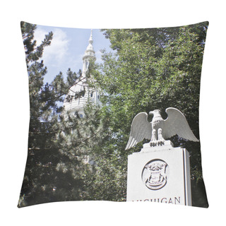 Personality  Capitol Building Pillow Covers