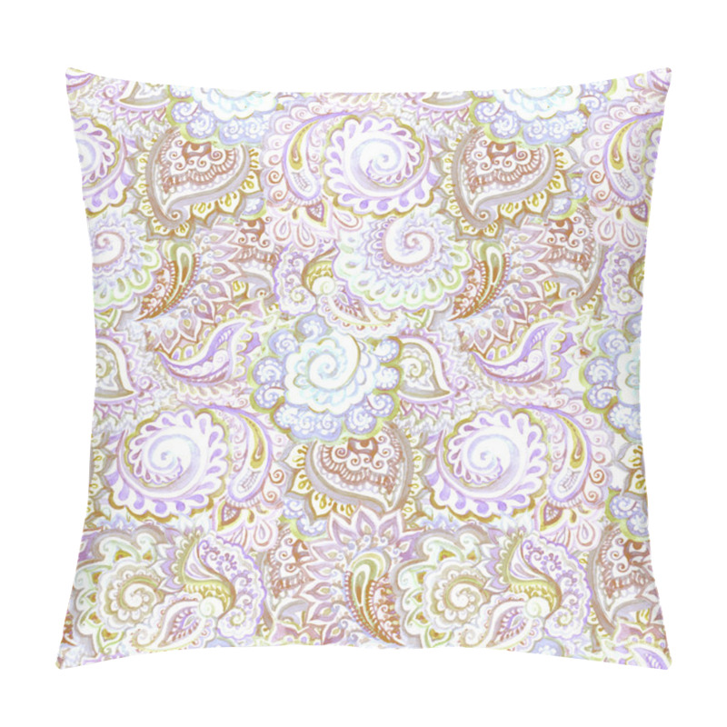 Personality  Fashion luxury seamless backdrop with ethnic ornament of india pillow covers