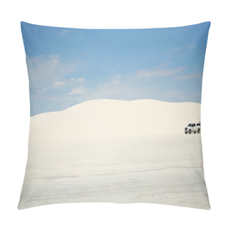 Personality  A White Sands Woman And Truck Pillow Covers