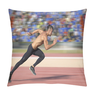 Personality  Sprinter Leaving  On The Running Track. Explosive Start. Pillow Covers