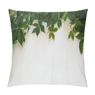 Personality  Wild Grape Leaves Lying On White Wooden Background Pillow Covers