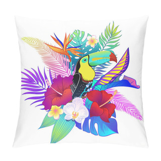 Personality  Beautiful Tropical Exotic Parrot Bird. Vector Illustration. Pillow Covers