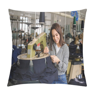 Personality  Close Up Photo Of A Young Woman Working With Linking Machine For Knitting In Textile Industry Pillow Covers