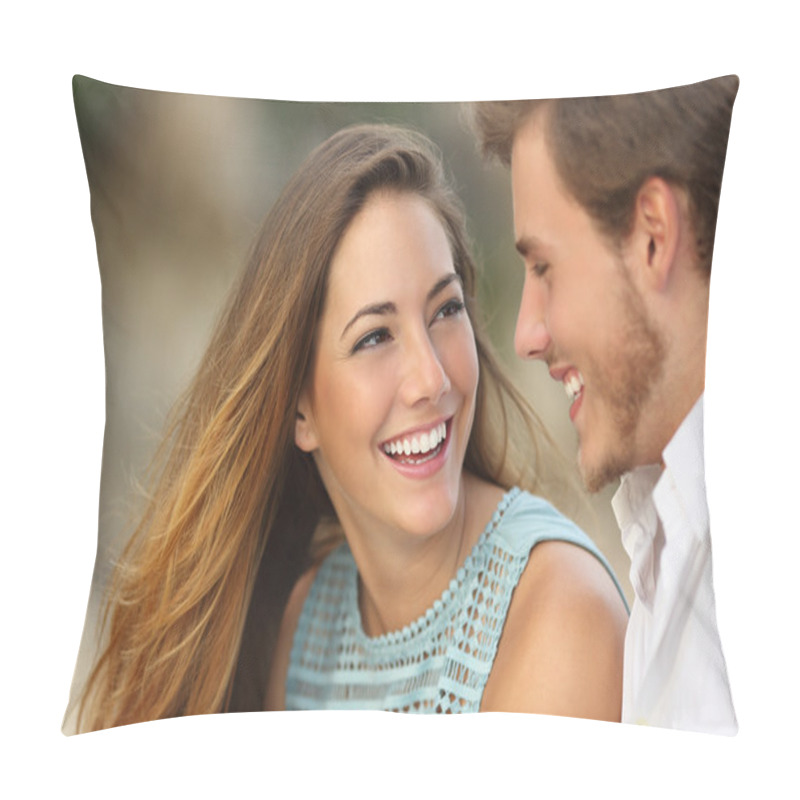 Personality  Funny Couple Laughing With A White Perfect Smile Pillow Covers
