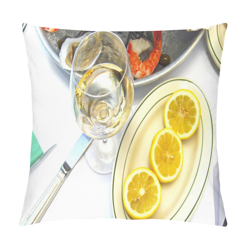 Personality  Stemmed Wine Glass And Lemon Slices Pillow Covers