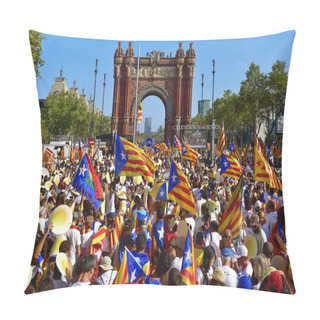 Personality  Rally In Support For The Independence Of Catalonia In Barcelona, Pillow Covers