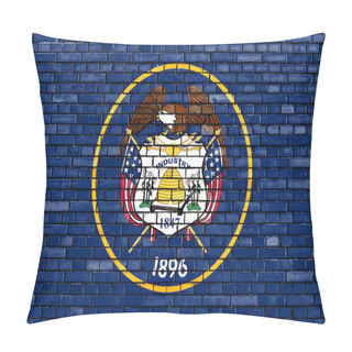 Personality  Flag Of Utah Painted On Brick Wall Pillow Covers
