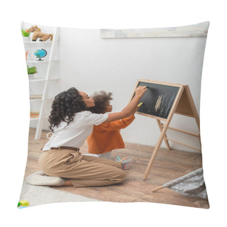 Personality  Side View Of African American Woman And Kid Drawing On Chalkboard In Living Room  Pillow Covers