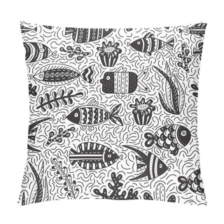 Personality  Seamless Pattern With Cute Fishes And Seaweeds Pillow Covers