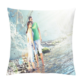 Personality  Couple On The Beach Pillow Covers