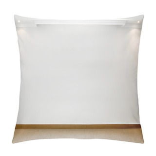 Personality  Empty White Wall With 2 Spot Lights And Carpeted Floor Pillow Covers