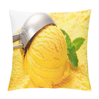 Personality  Yellow Ice Cream Pillow Covers