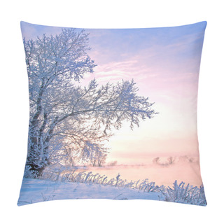 Personality  River Winter Pillow Covers