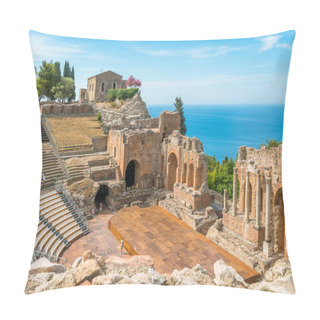Personality  Ruins Of The Ancient Greek Theater In Taormina With The Sea In The Background. Province Of Messina, Sicily, Southern Italy. Pillow Covers