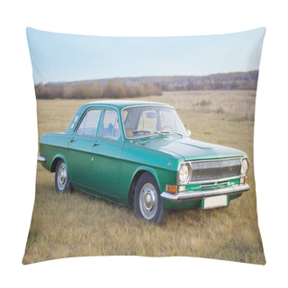 Personality  Retro Car. Pillow Covers