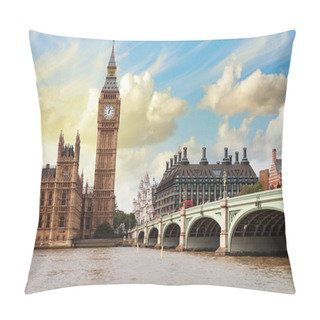 Personality  The Big Ben, The Houses Of Parliament And Westminster Bridge Pillow Covers