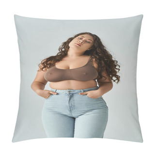 Personality  Beautiful Curvy Woman In Brown Bra And Blue Jeans Posing With Hands In Pockets And Leaning Head Pillow Covers