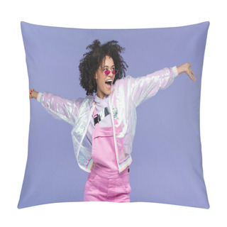 Personality  Amazed African American Woman In Stylish Sunglasses Standing With Outstretched Hands Isolated On Purple Pillow Covers