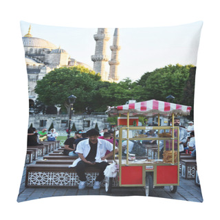 Personality  ISTANBUL, TURKEY - JULY 8, 2017: Turkish Traditional Sesame Bagel ( Simit ) Seller In Sultanahmet Square, Istanbul, Turkey. Pillow Covers