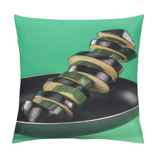 Personality  Close Up View Of Nutritious Tasty Fresh Sliced Zucchini And Aubergine In Frying Pan On Green Background Pillow Covers
