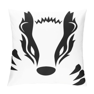 Personality  Sharp And Simple, Black And White, Badger Head With Claws Vector Graphic Illustration Pillow Covers