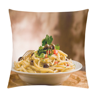 Personality  Pasta With Olives And Parsley Pillow Covers